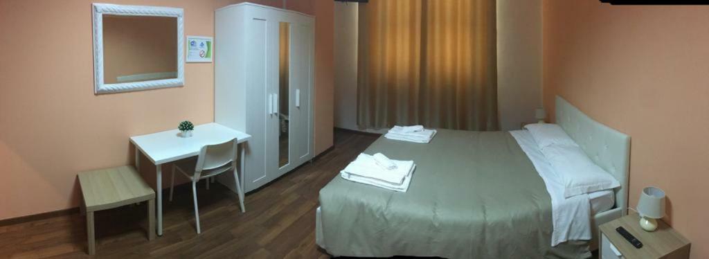 Hotel Piramide Reggio Emilia Exterior photo